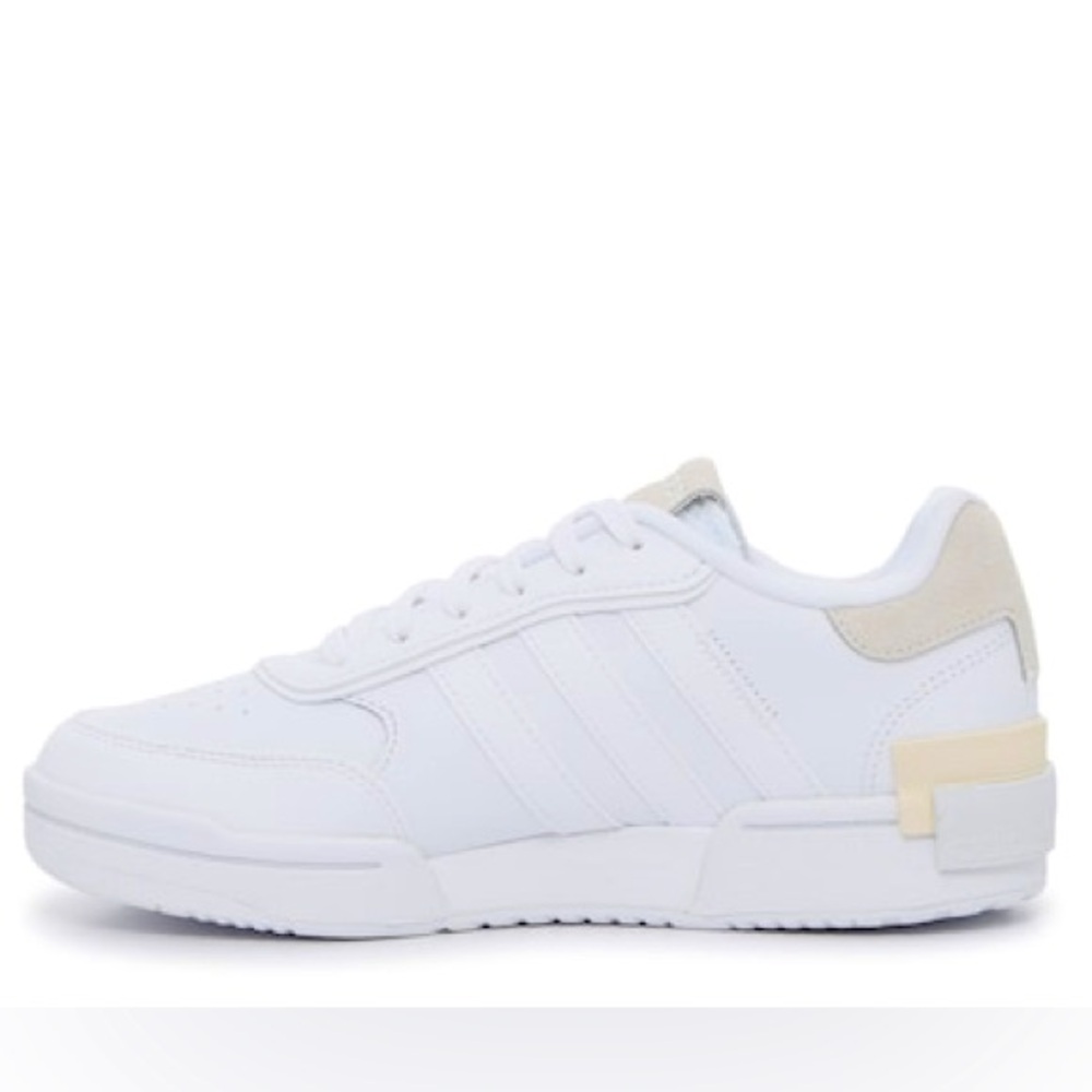 Adidas Postmove SE Sneaker - Women's. Size 11. NWT